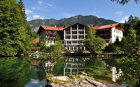 Hotel Am Badersee